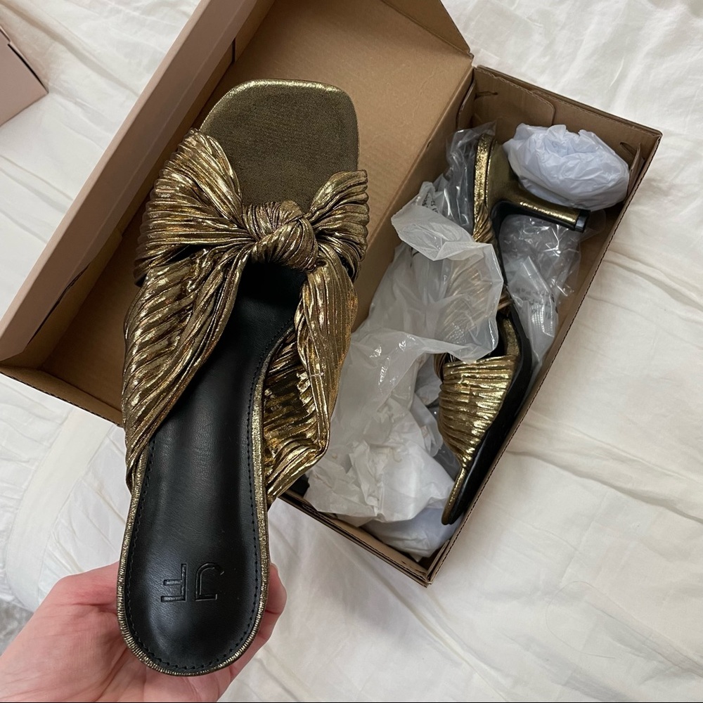 NEW Metallic Gold Kitten Heel from JustFab